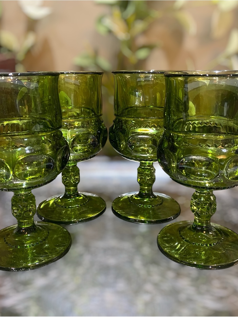 Vintage Indiana Glass Green Kings Crown Thumbprint Goblets Set 4 Water Wine - Picture 9 of 9